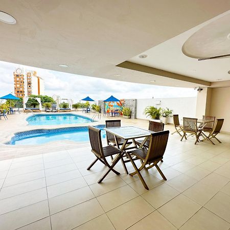 Howard Johnson By Wyndham Barranquilla Versalles Hotel Eksteriør billede